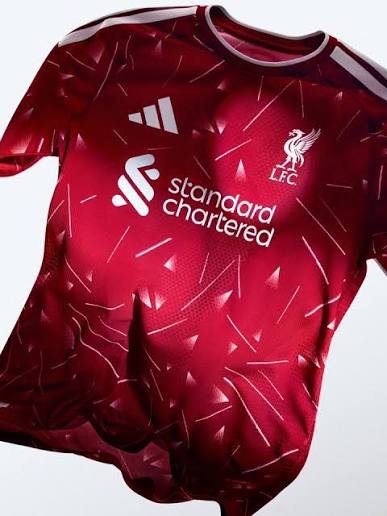 Maillot Football Domicile Liverpool 2027